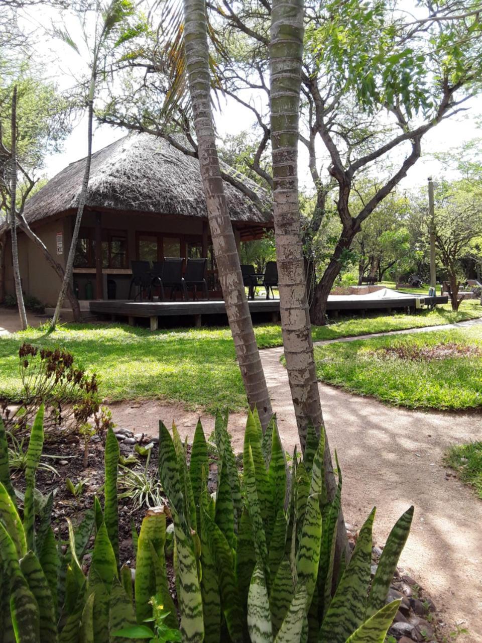 Bush Pub & Inn Hoedspruit Eksteriør bilde