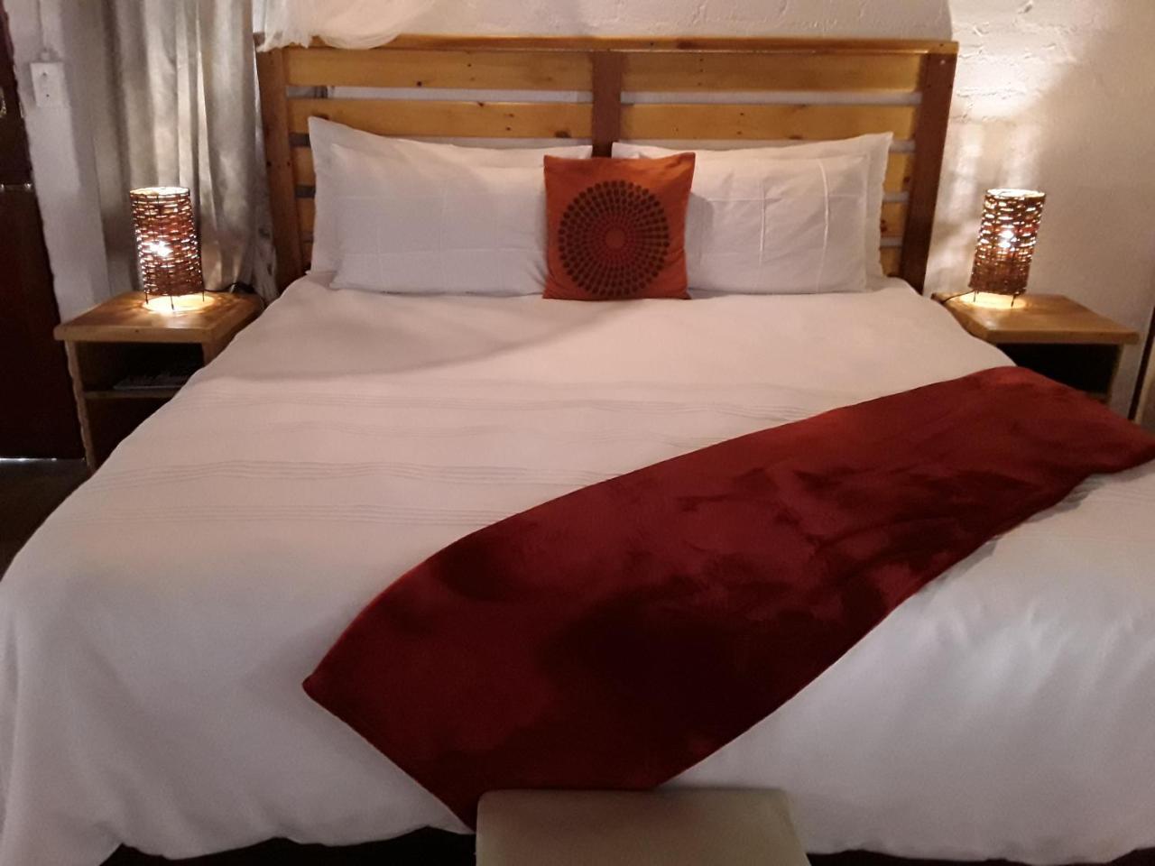 Bush Pub & Inn Hoedspruit Eksteriør bilde